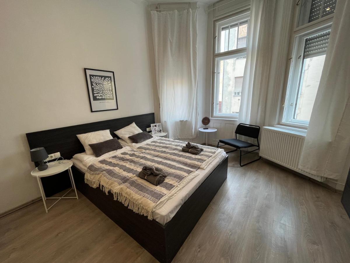 D58 Superior Apartments In The City Center Boedapest Buitenkant foto